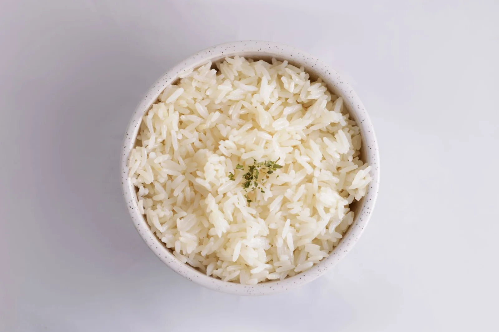 남은 밥 냉장 vs 냉동 보관, 맛과 보관성은 어떻게 다를까?