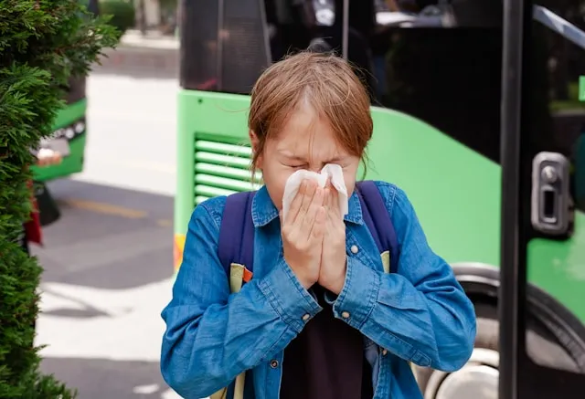 밤마다 휴지 산처럼 쌓이던 우리 집, 요즘은 코쁨 한 포로 버티는 중입니다